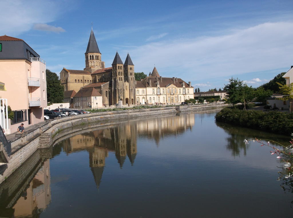 مبيت وإفطار Iguerande Fenetre Sur Loire المظهر الخارجي الصورة